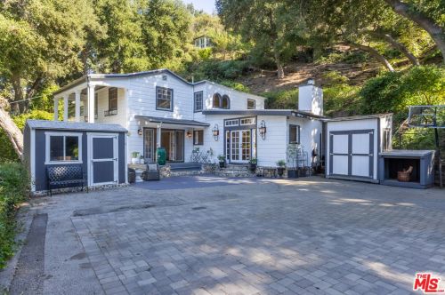 1125 Old Topanga Canyon Rd, Topanga CA  90290-3825 exterior