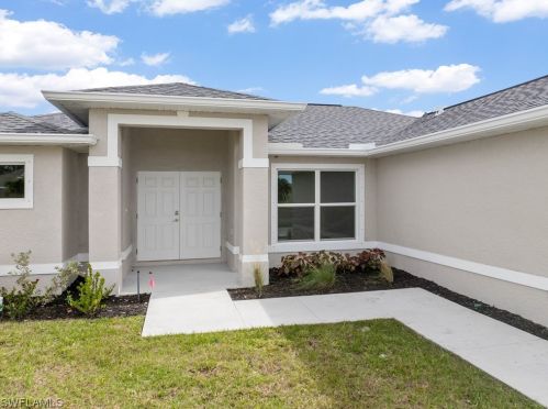 3031 5th Pl, Cape Coral, FL 33904-3412