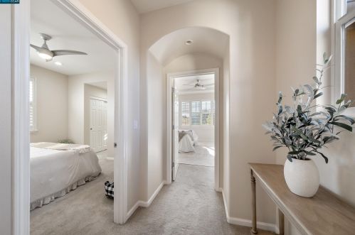 1733 Campanula Dr, San Ramon CA  94582-5155 exterior