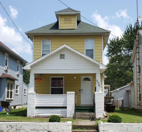 206 Seffner Ave, Marion, OH 43302-4329