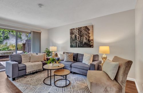 919 L St, Benicia CA  94510-2549 exterior