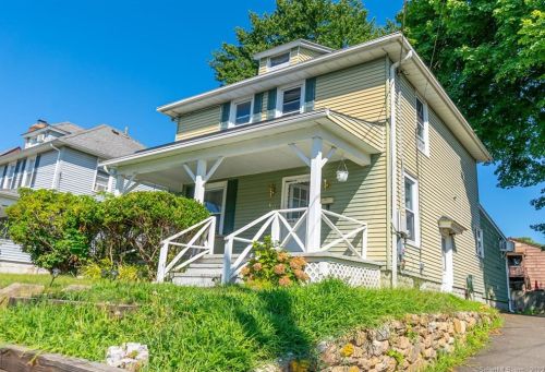 60 Marion St, Bridgeport CT  06606-4675 exterior