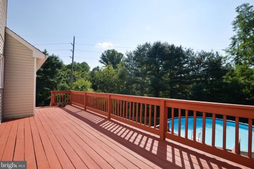 239 Hawkes Ct, Hockessin DE  19707-1351 exterior