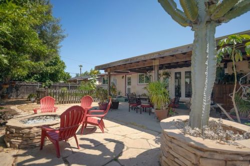 5567 Brunswick Ave, San Diego CA 92120-1903 exterior