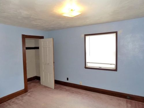 207 Patterson Ave, South Connellsville PA  15425-4536 exterior