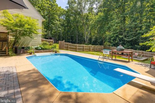 7748 Waterford Dr, Spotsylvania VA  22551-2200 exterior