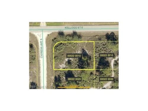 503 Cypress Ave, Lehigh Acres, FL 33974-5524
