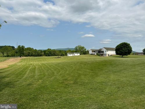 803 Hook Hill Rd, Richmond National Battlefiel VA  22835-3505 exterior