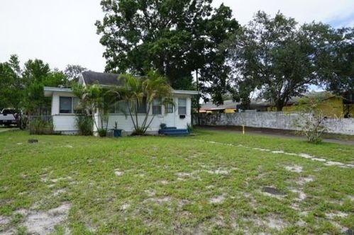 4832 4th Ave, Saint Petersburg, FL 33711-1414