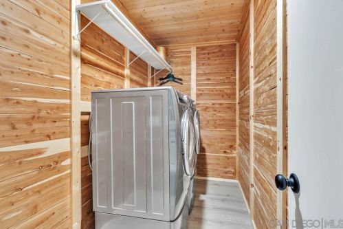 7949 Pasadena Ave, La Mesa CA  91941-7878 exterior