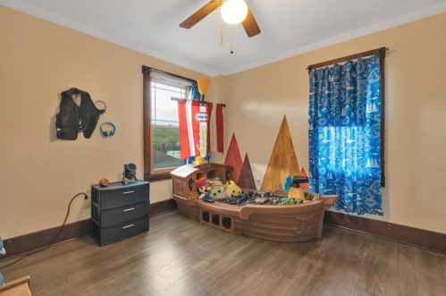 2620 10th Ave, Beaver Falls PA  15010-3711 exterior