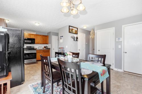 104 Glen Crossing Dr, Pataskala OH  43062-7090 exterior