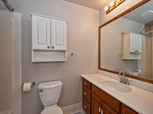 5 Ridgemead Fields Dr, Verona PA  15147-3849 exterior