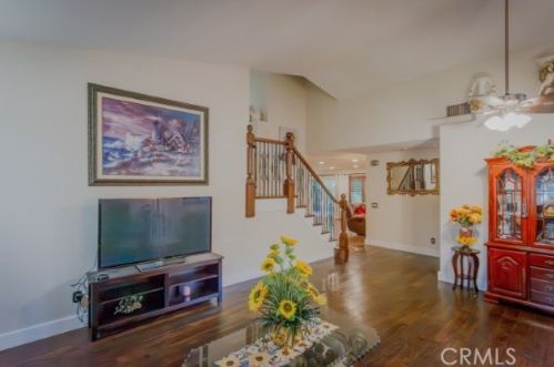 33068 Regina Dr, Temecula CA  92592-1472 exterior