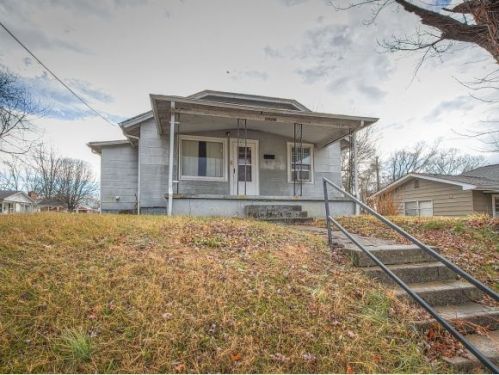1029 Harte St, Kingsport, TN 37664-2474