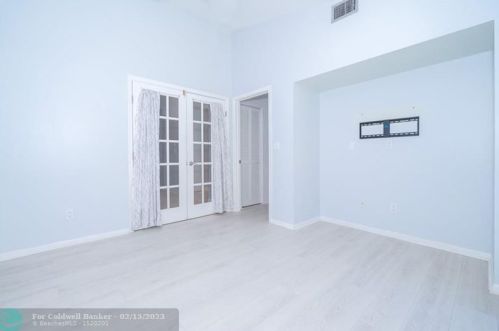 175 Executive Cir, Boynton Beach FL  33436-1835 exterior