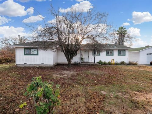 2054 Ludwig Ave, Santa Rosa, CA 95407-6415