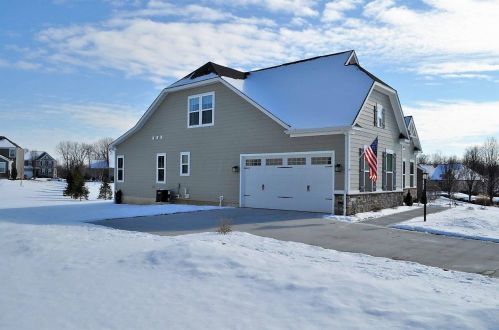 1702 Keela Dr, Pataskala OH  43062-7121 exterior