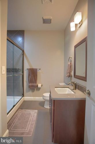 504 Sophia Cir, Hummelstown PA  17036-7089 exterior