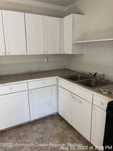 51 Syringa St, Browns Mills NJ  08015-2030 exterior