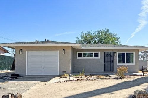 15031 Tatum Rd, Victorville, CA 92395-3604