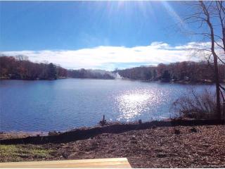 5 Ledge Rd, Higganum, CT 06441-4520