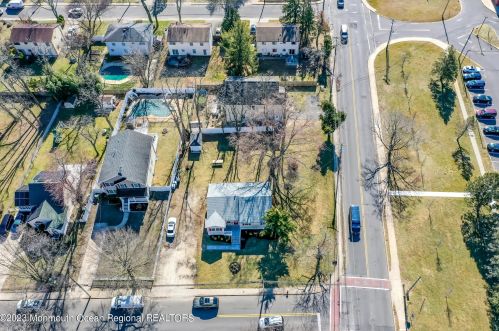 58 Richardson Ave, Tinton Falls NJ  07724-1313 exterior