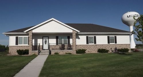 212 Aspen Ave, South Minden, NE 68959-2722