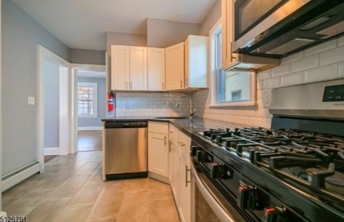 85 Osborne Pl, Irvington NJ  07111-2921 exterior