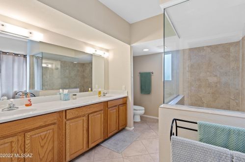 5620 Territory Dr, Tucson AZ 85750-1732 exterior