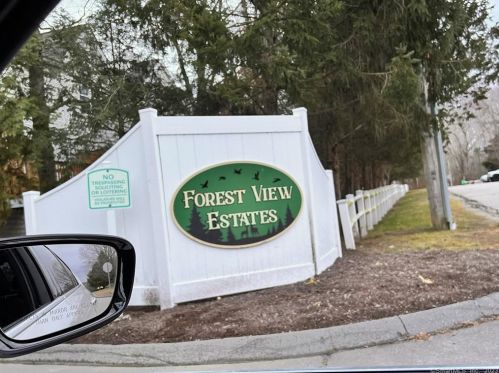 2 Forestview Dr, Norwich CT  06360-7523 exterior