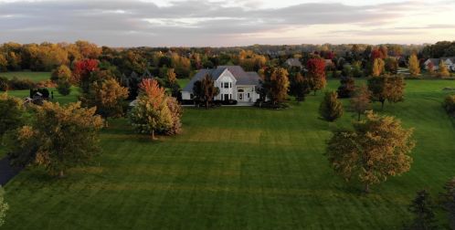 6117 Madeline Ln, Caledonia, WI 53108-9557