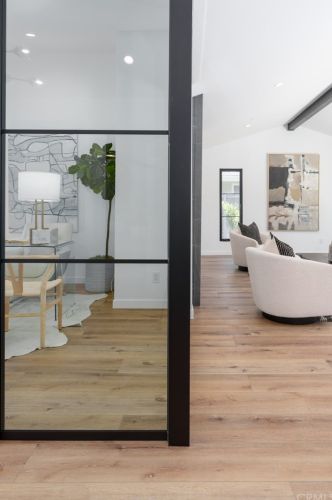 1712 Tradewinds Ln, Newport Beach CA  92660-4312 exterior