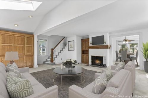 127 River St, New Canaan CT  06840-4236 exterior