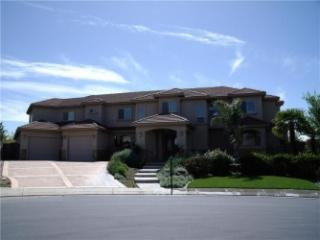 724 Edgewood Ct, Woodland, CA 95695-3643