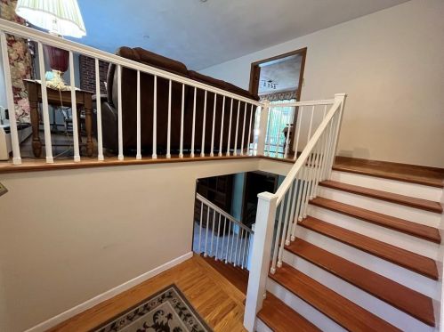 7 Hawthorne Rd, Coventry RI 02816-7630 exterior