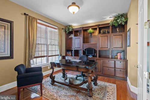 175 Edwards Dr, Southampton PA 18966-1174 exterior