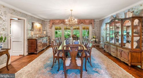 71 Tunbridge Rd, Haverford PA  19041-1038 exterior