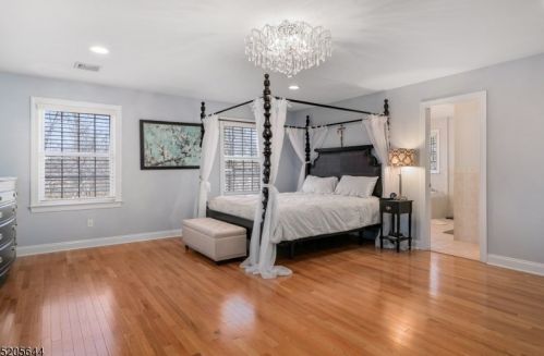 409 Beverwyck Rd, Parsippany NJ  07054-1537 exterior