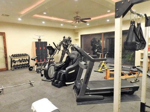 7621 Dixileta Dr, Scottsdale AZ exterior