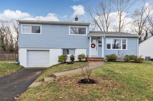 16 Rainier Rd, Fanwood NJ  07023-1416 exterior