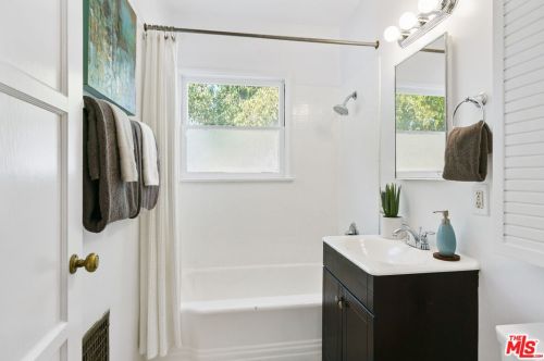 14119 Lemay St, Van Nuys CA 91406-5355 exterior