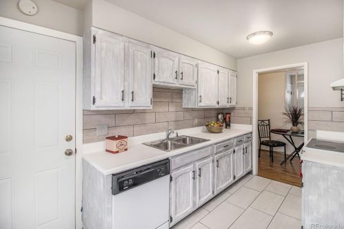 2682 Meade St, Denver CO 80211-4077 exterior