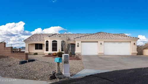 905 Wallingford Cir, Lake Havasu City, AZ 86406-7858
