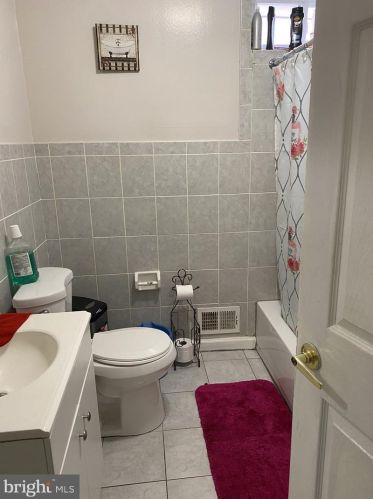 540 Newton Ave, Camden, NJ 08103-1544