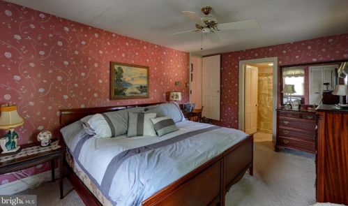 233 Union St, Kennett Sq PA  19348-3330 exterior