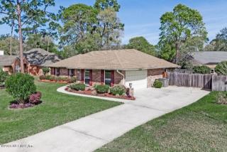 12127 Oldfield Pointe Dr, Jacksonville, FL 32223-3543