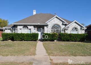813 Nafus St, Cedar Hill TX  75104-6007 exterior