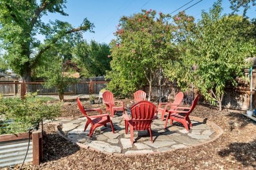 2584 White Ave, Chico CA  95973-0621 exterior