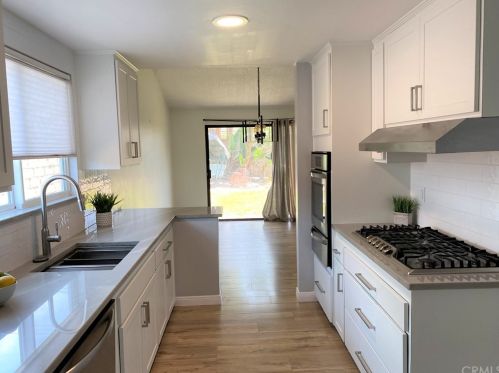 5904 Los Molinos Dr, Buena Park, CA 90620-2735